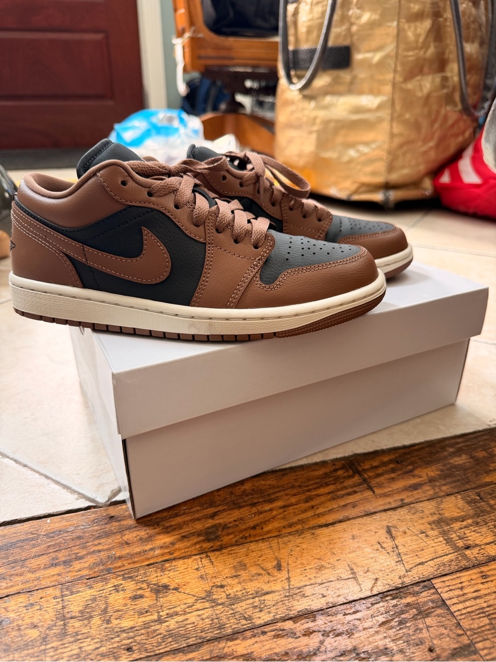 Nike Women’s AIR JORDAN 1 LOW Low-Top Sneakers - Brown and Black